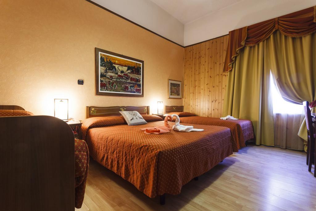 Hotel Savoy Sestriere Bagian luar foto