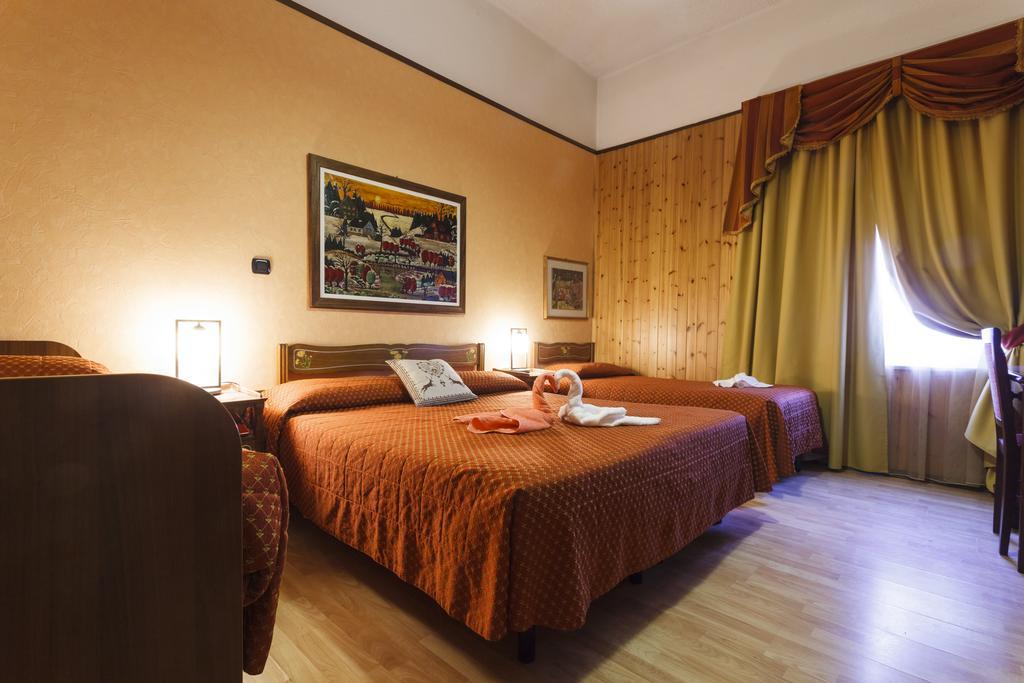 Hotel Savoy Sestriere Bagian luar foto